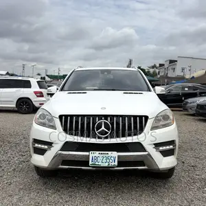 Mercedes-Benz M Class ML350 4MATIC 4dr SUV AWD (3.5L 6cyl 7A) 2014