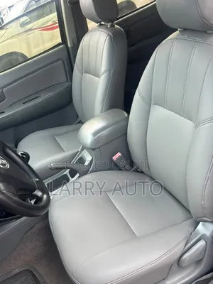 Toyota Hilux 2014 Black