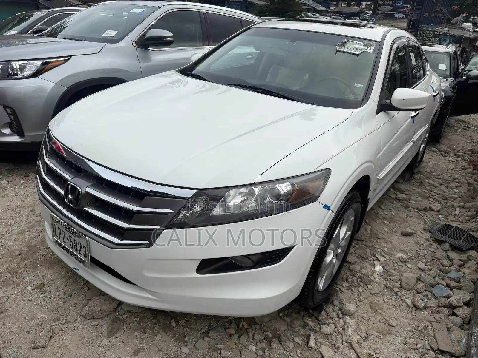 Honda Crosstour 2012 White