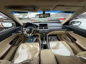 Honda Crosstour 2012 White
