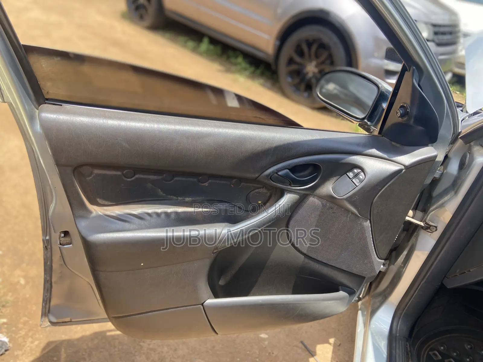 Ford Focus Clipper 2000 Silver