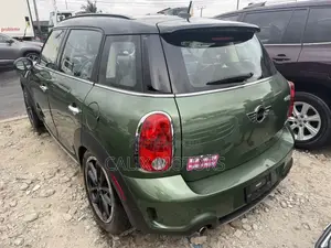 Mini Cooper 2016 Green