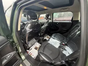 Mini Cooper 2016 Green