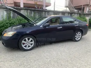 Lexus ES 350 2011 Blue