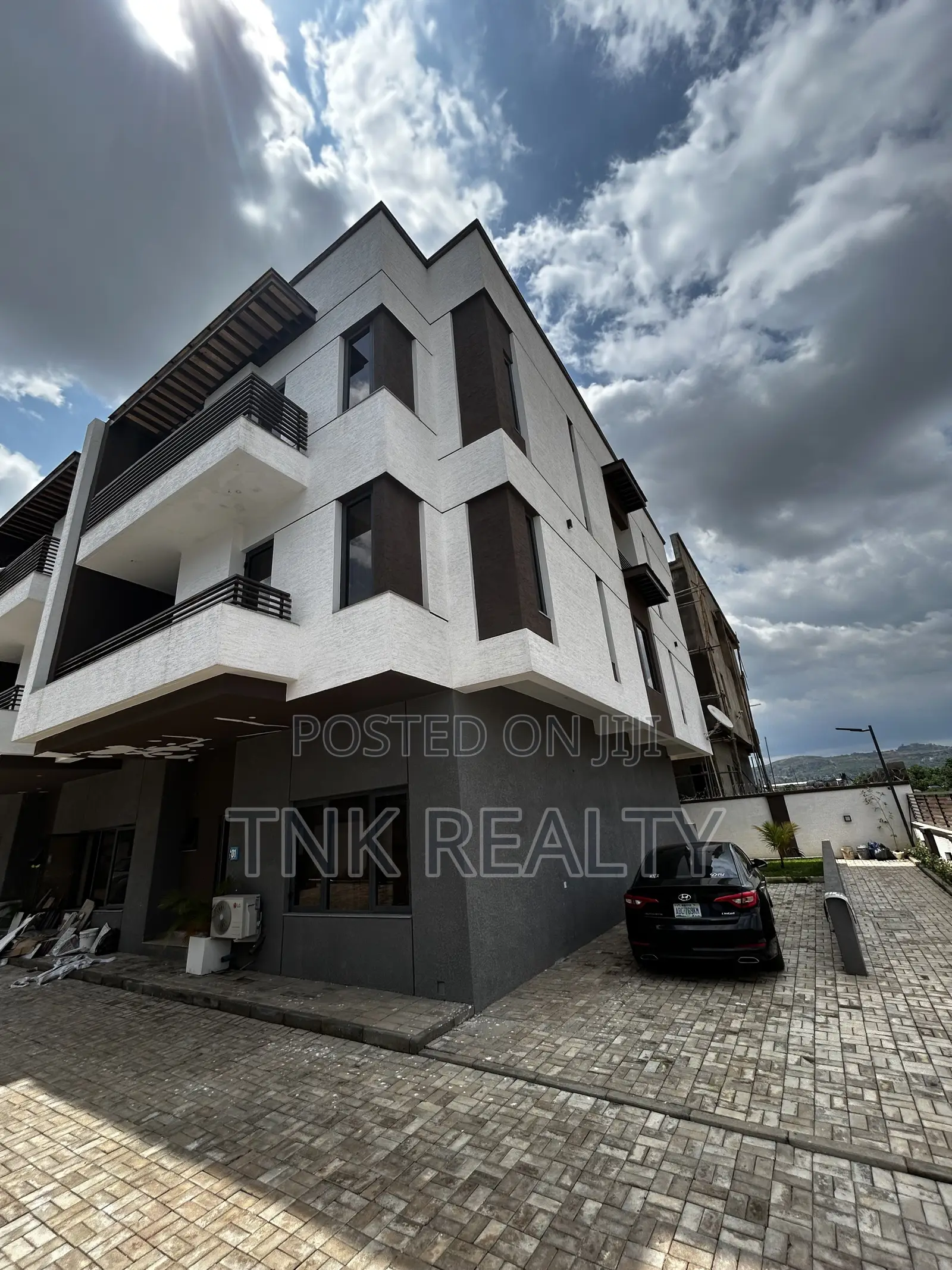 4bedroom Duplex for Sale