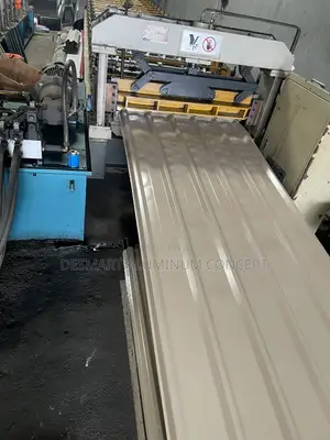 Quality Roofing. Trusted Strength./Beige Color/0.50/
