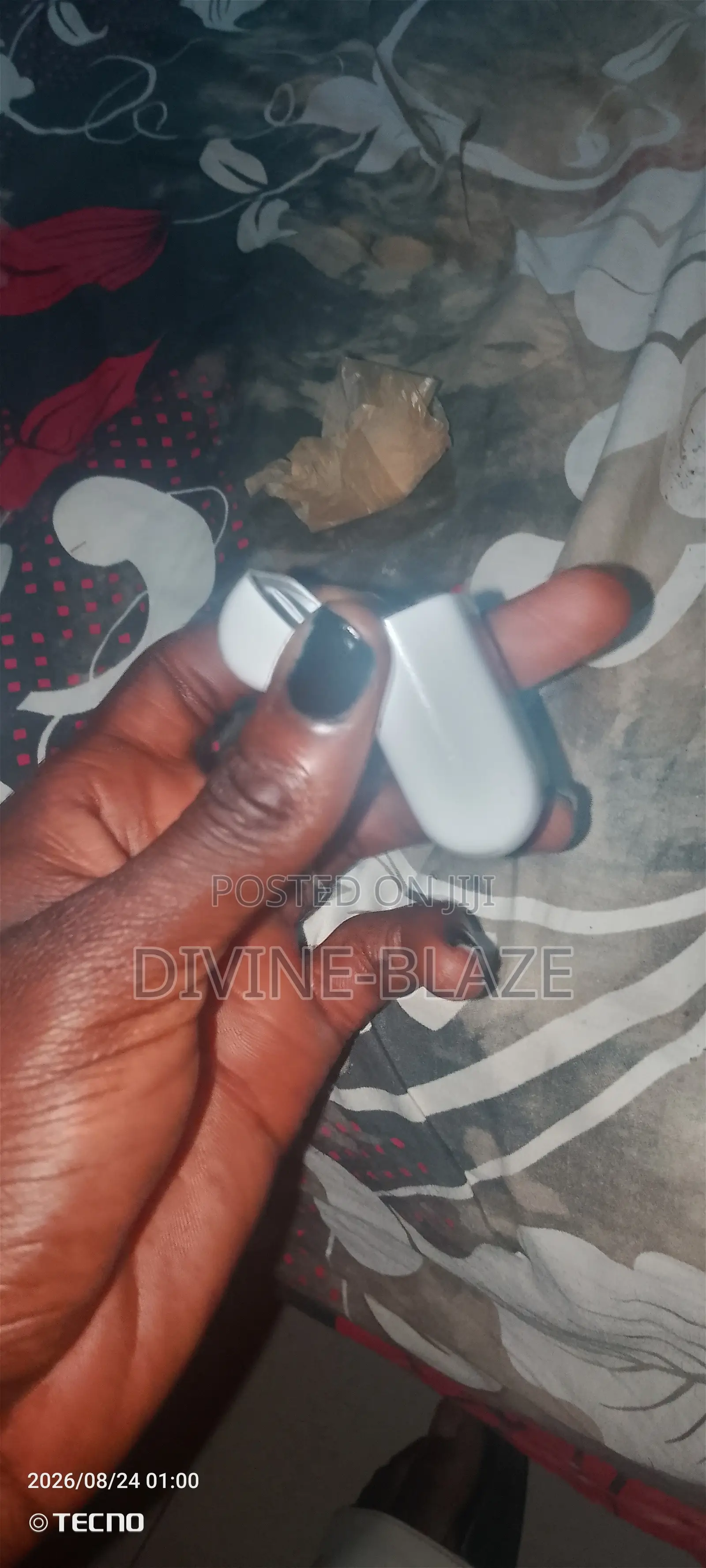 Apple Airpods 2 Replaceable Charging Case