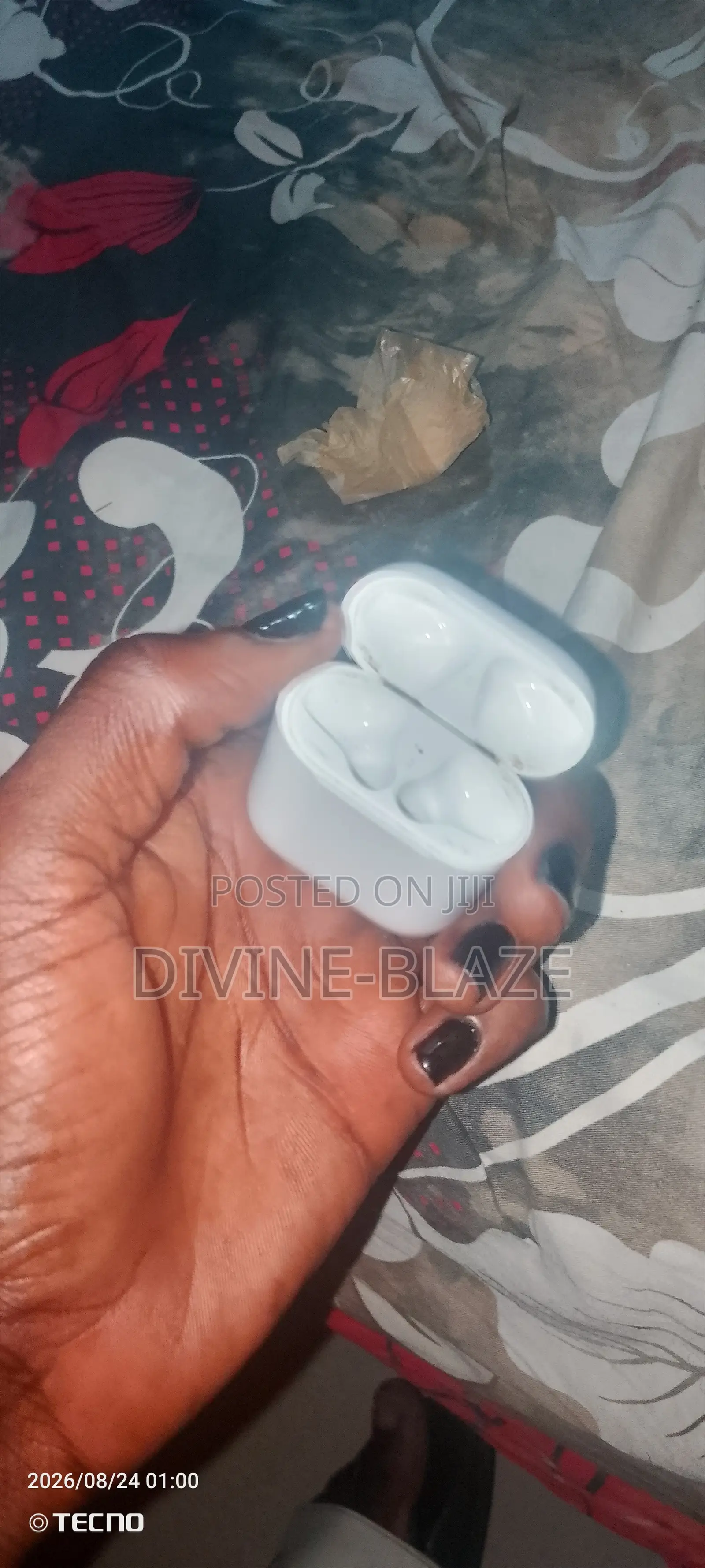 Apple Airpods 2 Replaceable Charging Case