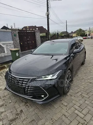 Toyota Avalon 2023 Black