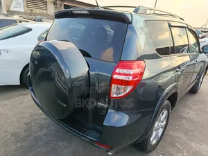 Toyota RAV4 2.5 Limited 4x4 2012 Green