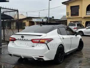Toyota Camry XSE FWD 2020 White