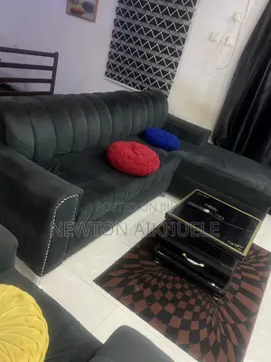 Very Neat L-Shaped Chair