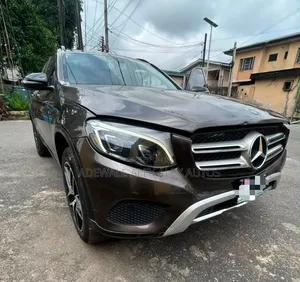 Mercedes-Benz GLC-Class 2016 Brown