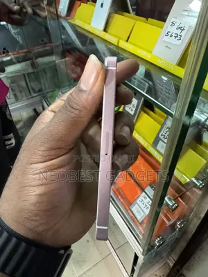 Apple iPhone SE 64 GB Pink