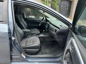 Toyota Corolla S Plus 4dr Sedan (1.8L 4cyl 6M) 2014 Gray