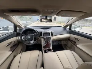 Toyota Venza XLE AWD 2013 White
