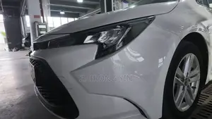 Toyota Corolla 2022 White