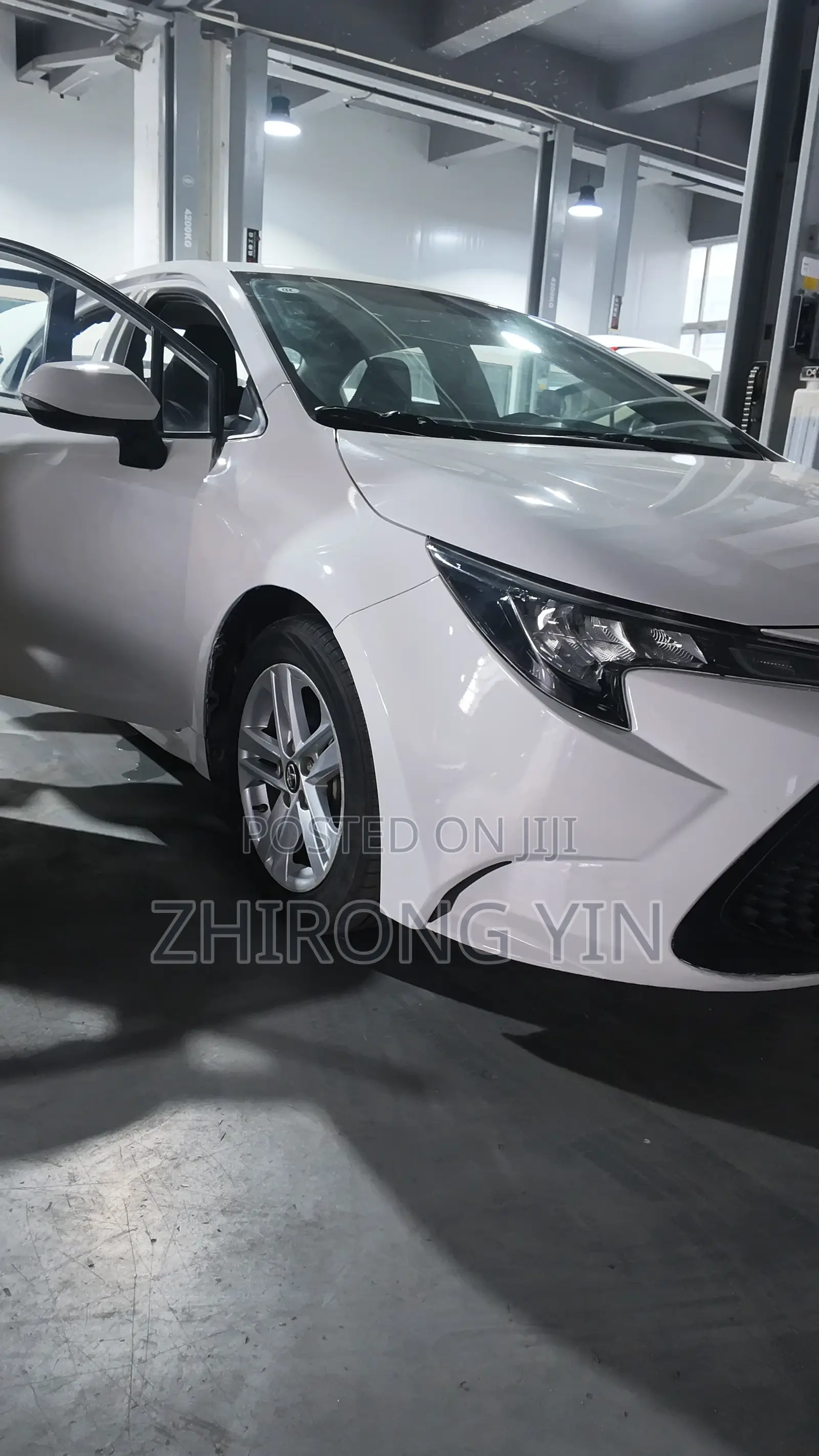 Toyota Corolla 2022 White
