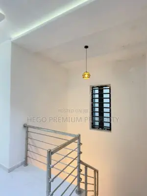 4bdrm Duplex in Off Sars Road, Obio-Akpor for rent