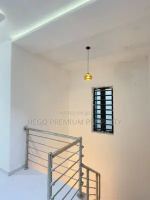 4bdrm Duplex in Off Sars Road, Obio-Akpor for rent