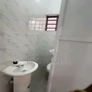 2bdrm Block of Flats in New Garage / Gbagada for rent