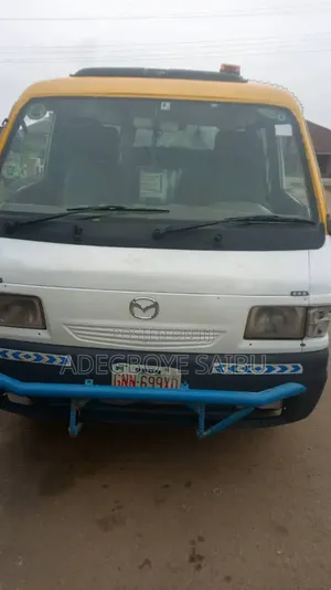 Mazda E2000 2020 White