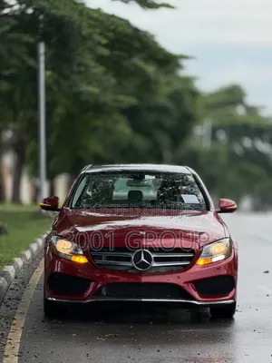 Mercedes-Benz C300 2017 Burgundy