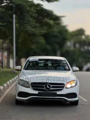 Mercedes-Benz E300 2018 White