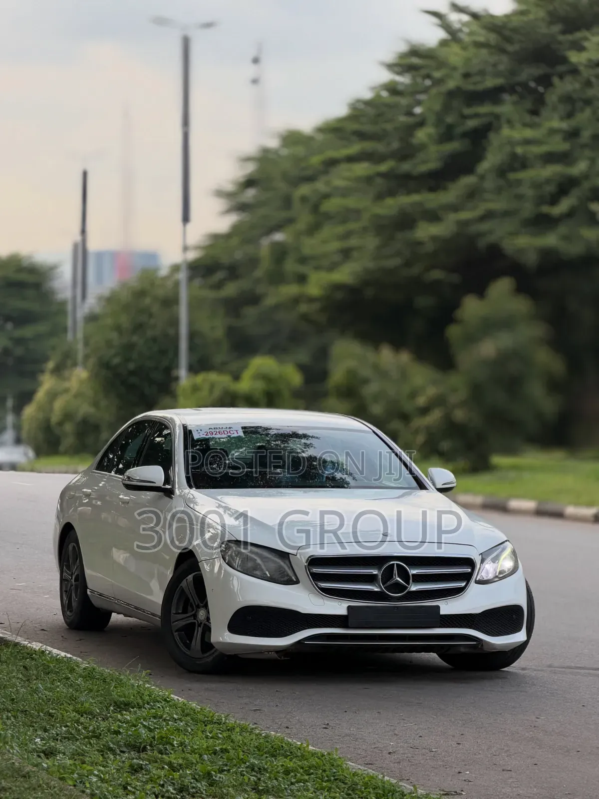 Mercedes-Benz E300 2018 White