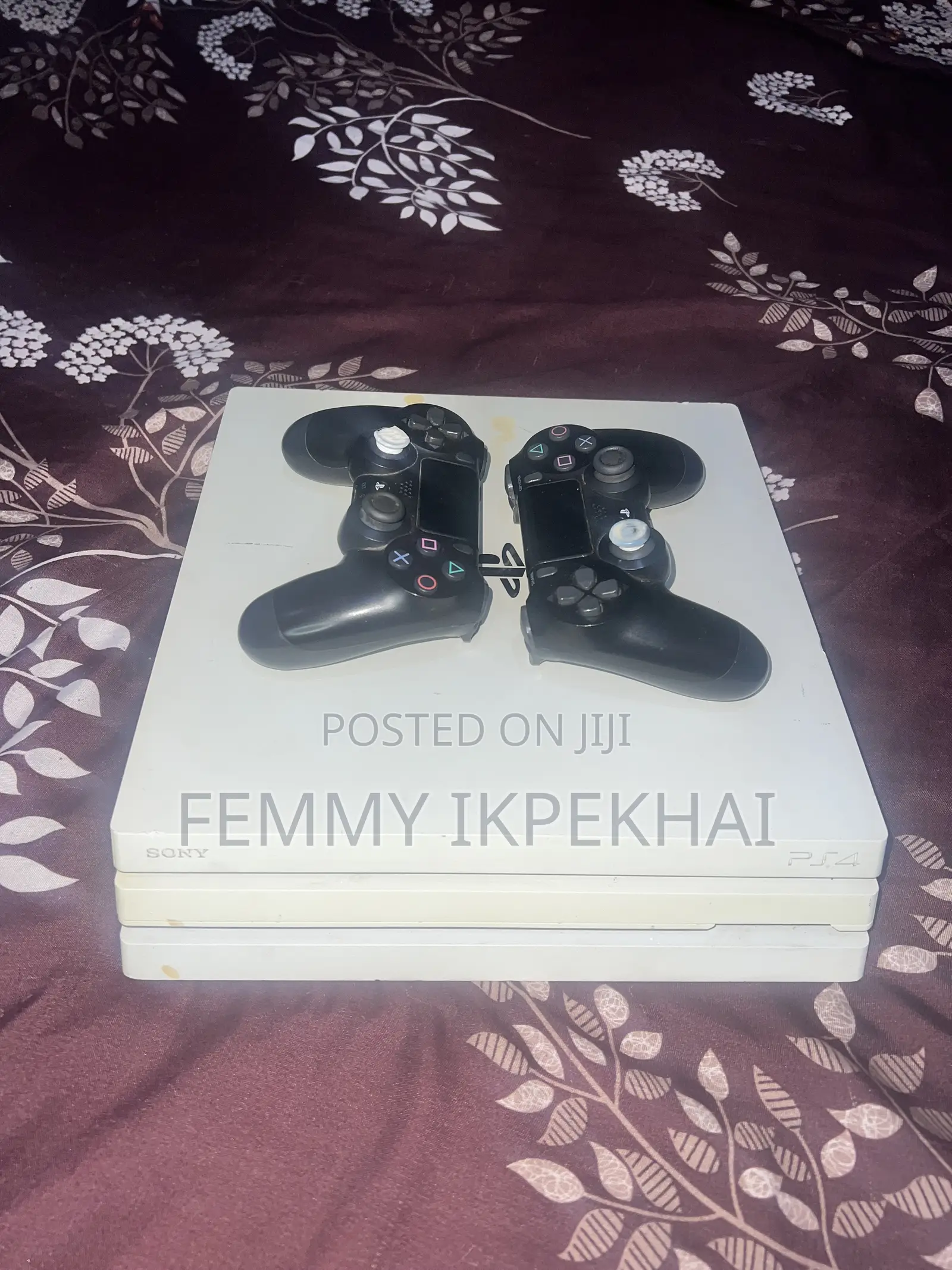 PS4 ProFor Sale With 2 Functioning Controllers