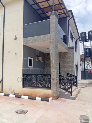 4bdrm Duplex in Fo1, Kubwa for sale