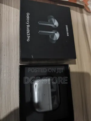 Used Samsung Galaxy Buds 3 Pro Bluetooth Earbuds