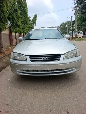 Toyota Camry 2002 Silver