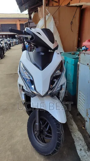 Honda 2019 White