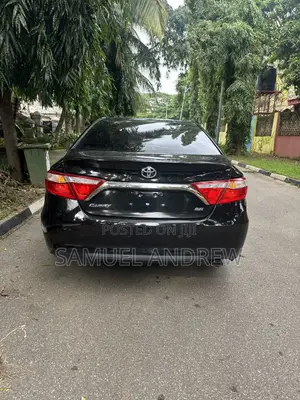 Toyota Camry SE 4dr Sedan (2.5L 4cyl 6A) 2016 Black