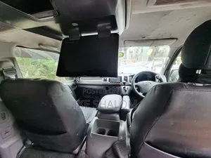 Toyota HiAce 2008 White