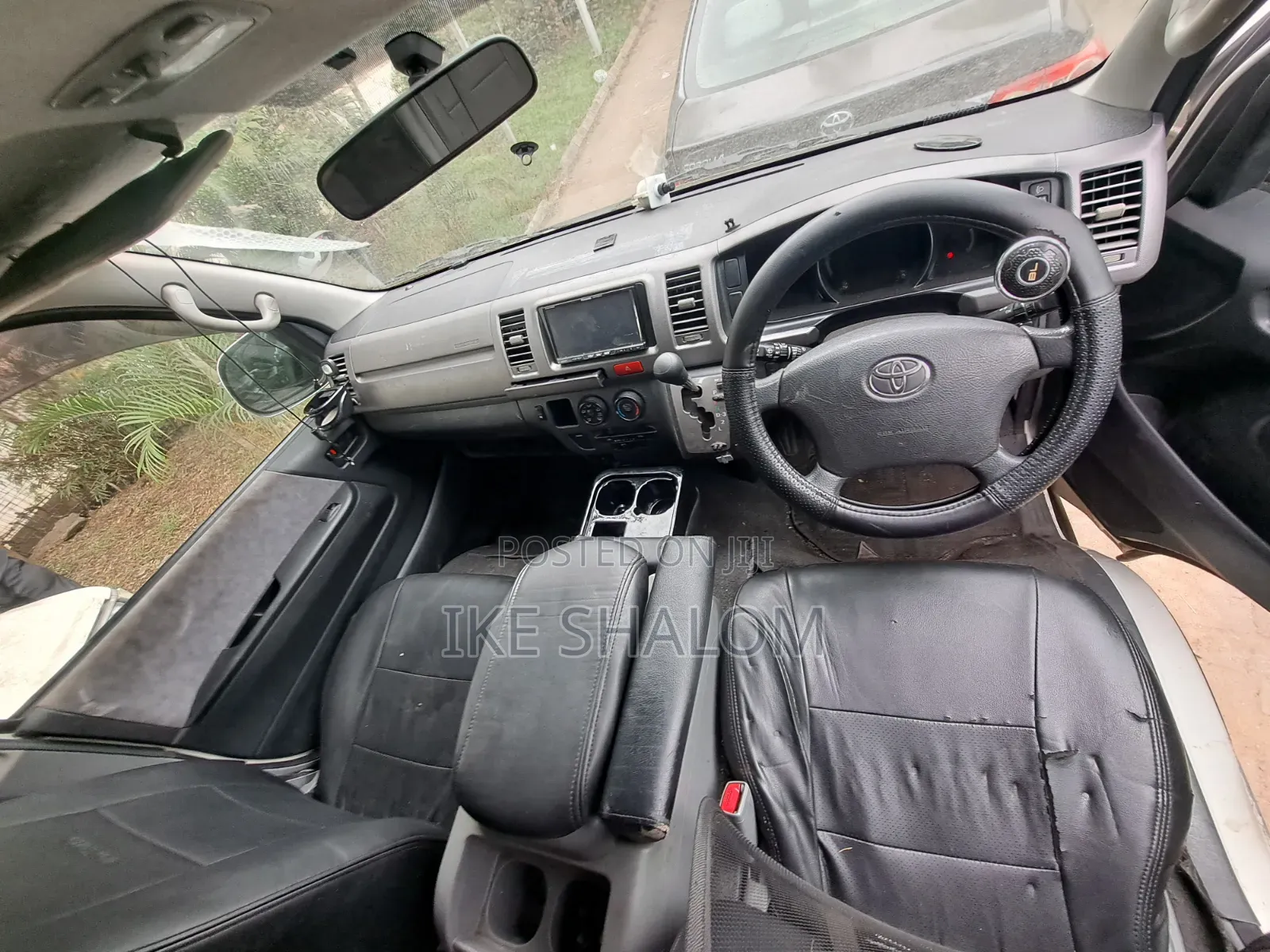 Toyota HiAce 2008 White