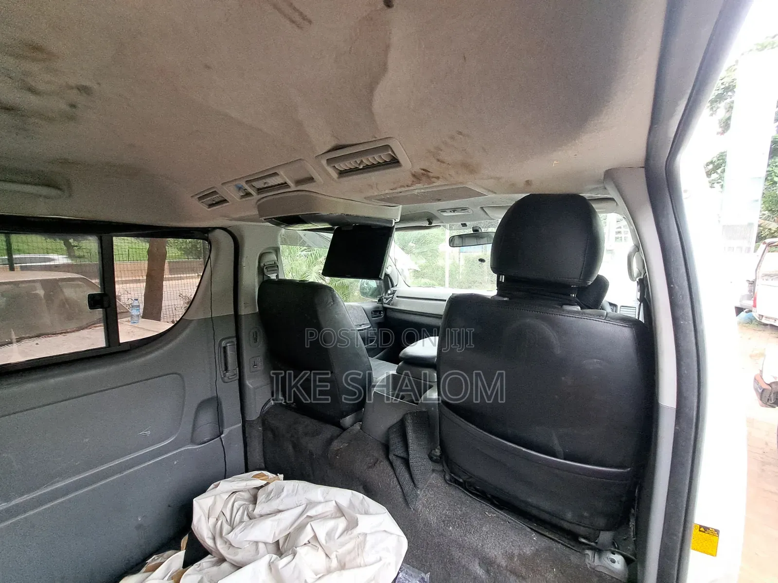 Toyota HiAce 2008 White