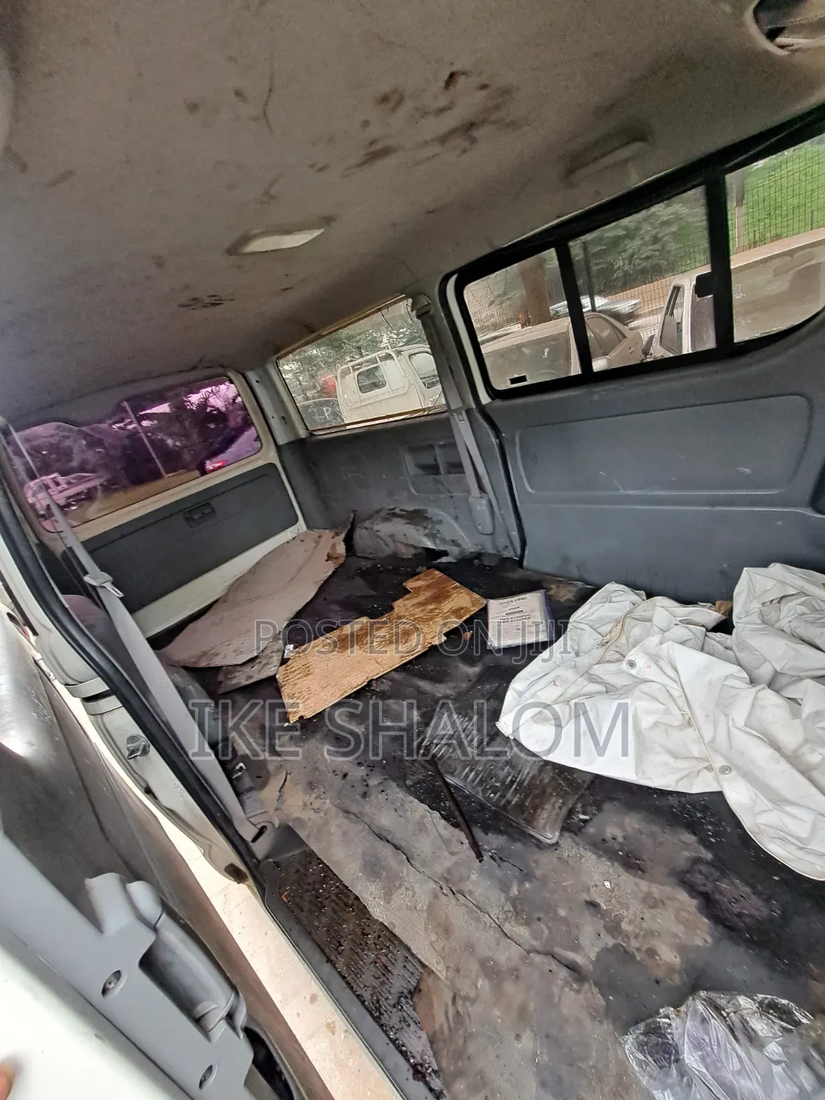 Toyota HiAce 2008 White