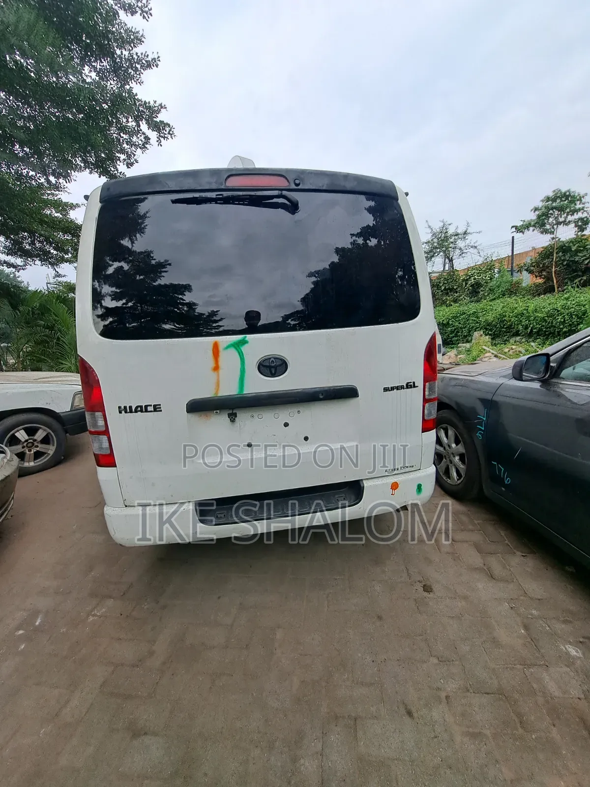 Toyota HiAce 2008 White