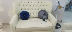 Very Clean 7 Seaters Chairs for Sale