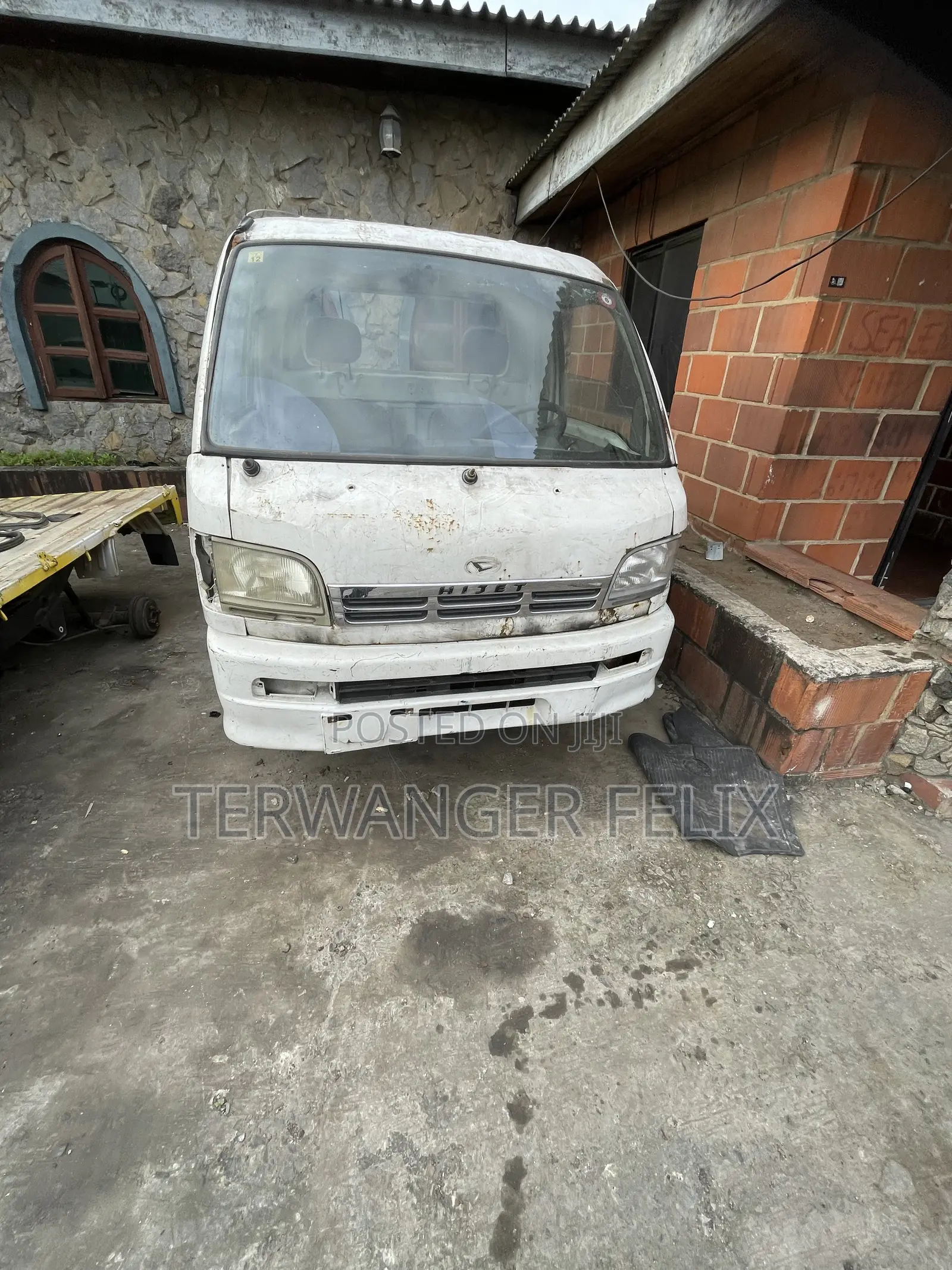Jet Mover 2010 White