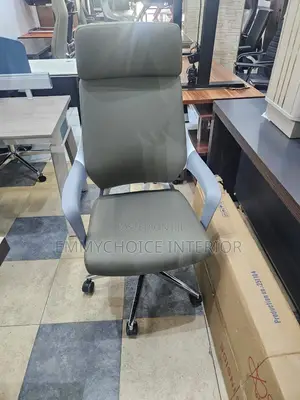 High-Back Executive Office Swivel Chair With Chrome Legs