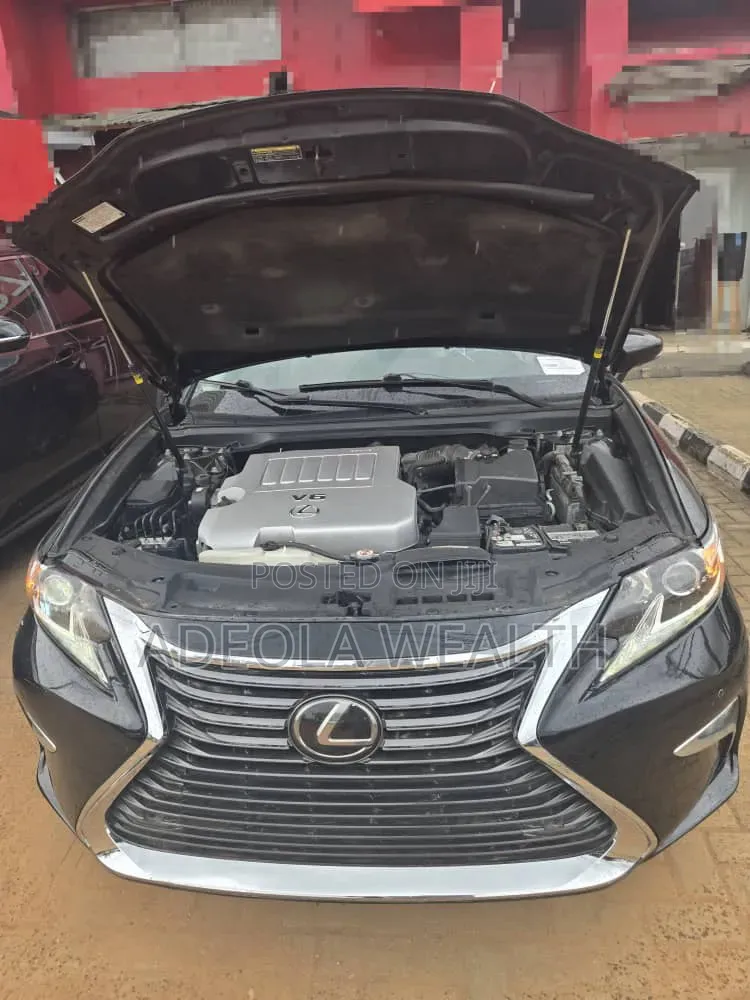Lexus ES 2018 Black