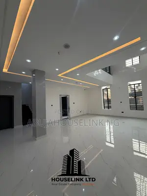 5bdrm Duplex in Apo Resettlement for sale