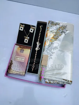 Full Gift Boxes / Gift Package