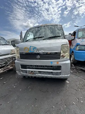 Suzuki Every 2010 Silver