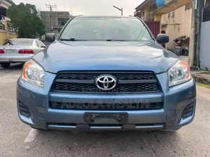 Toyota RAV4 2012 Blue