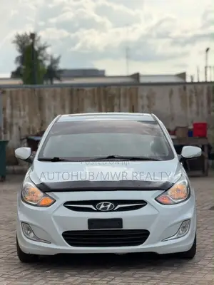 Hyundai Accent 2012 White