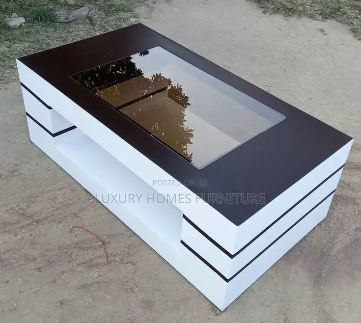 Luxury 4 Feets Center Table